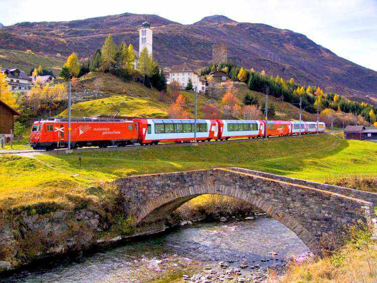 Glacier Express, un tren para recorrer Suiza